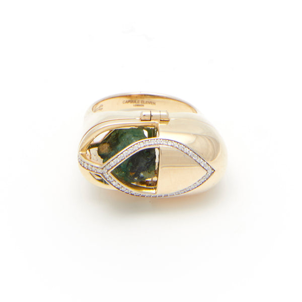 Capsule Emerald Ring - 18kt recycled gold - made to order