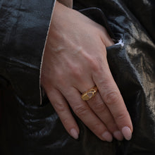 Load image into Gallery viewer, Mini Capsule Crystal Ring - Gold vermeil
