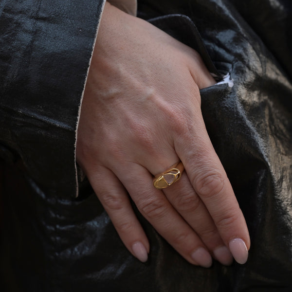 Mini Capsule Crystal Ring - Gold vermeil