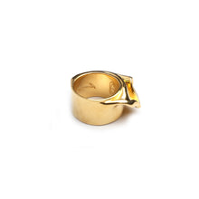 Load image into Gallery viewer, Pharaohs robes ring - gold vermeil
