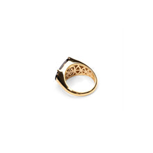 Load image into Gallery viewer, Worry Stone Onyx Signet Ring - 18kt recycled gold - made to order
