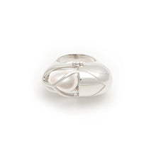 Load image into Gallery viewer, Capsule Pearl Ring - Sterling Silver
