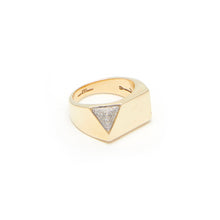 Load image into Gallery viewer, Jewel Beneath White Diamond Signet Ring - 18kt recycled gold - made to order
